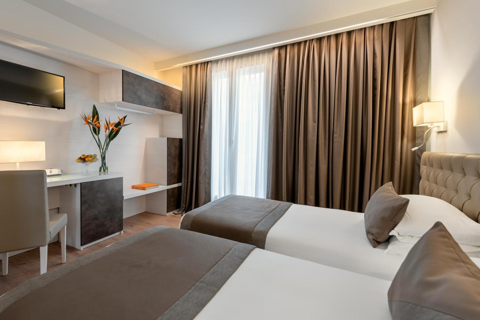 Unahotels Eco Hotel Villa Costanza Venezia Mestre Exterior foto