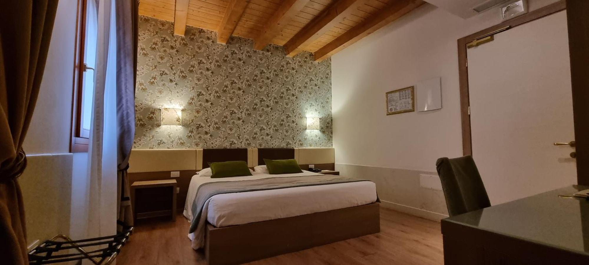 Unahotels Eco Hotel Villa Costanza Venezia Mestre Exterior foto
